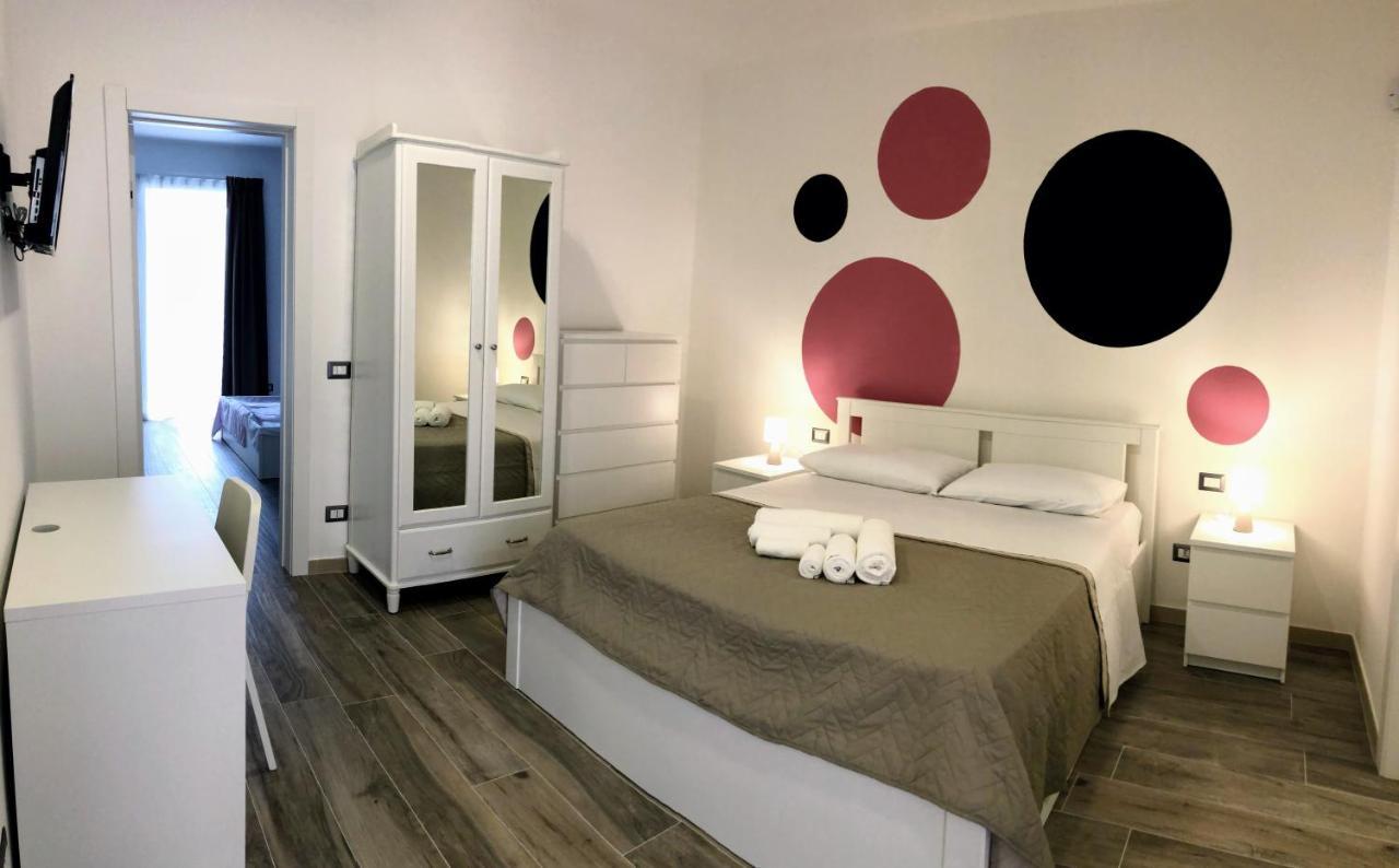 Casa Med Lejlighed Marina di Ragusa Eksteriør billede