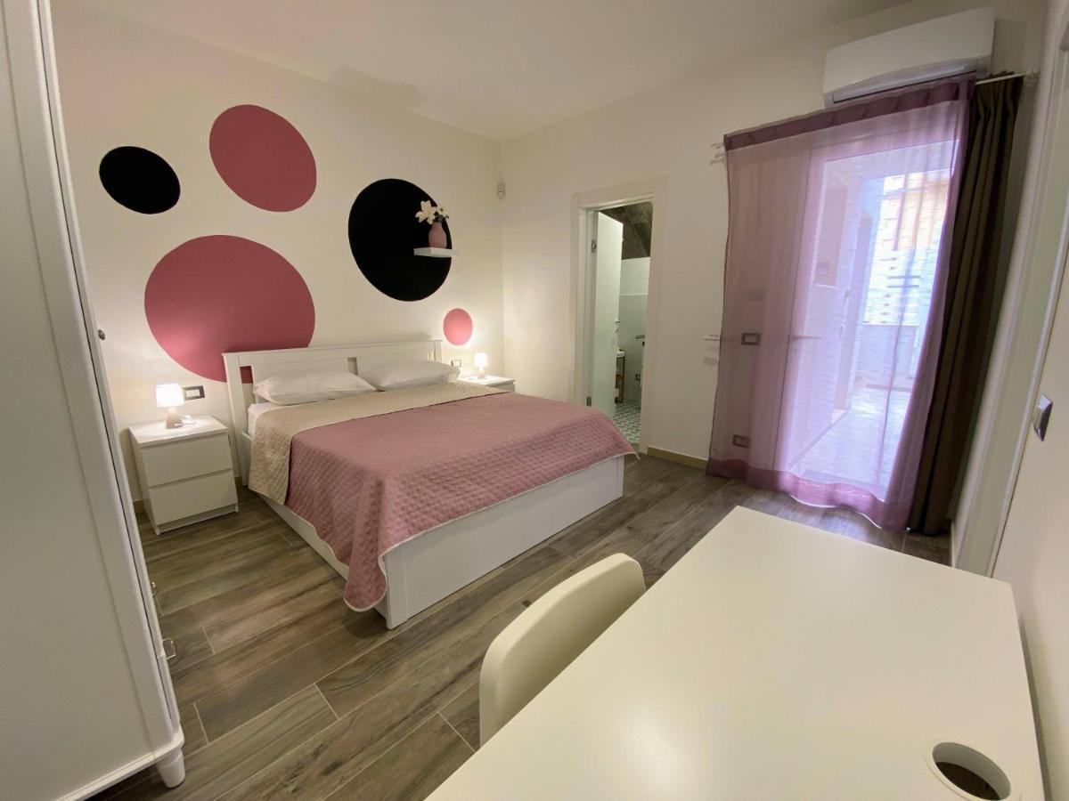 Casa Med Lejlighed Marina di Ragusa Eksteriør billede